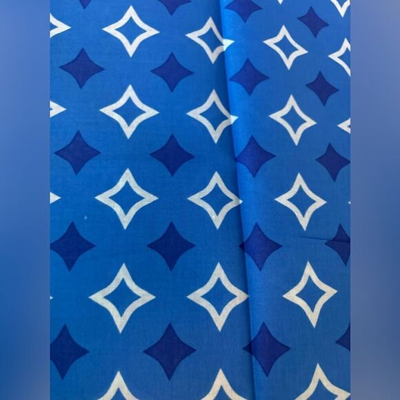 2 NEW Blue Assorted Geometric Shapes Print Fabric Fat Quarters 18” x 21” - Picture 1 of 4